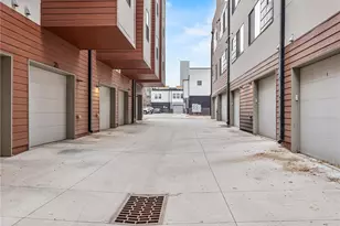 2350 Tremont Pl, Denver, CO 80205 - Photo 37