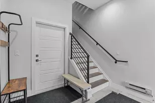 2350 Tremont Pl, Denver, CO 80205 - Photo 9