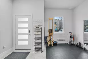 2350 Tremont Pl, Denver, CO 80205 - Photo 7