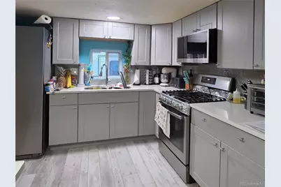 16431 E Colfax Avenue, Aurora, CO 80011 - Photo 7