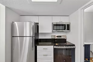 882 S Reed Ct, Lakewood, CO 80226 - Photo 15