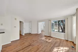 882 S Reed Ct, Lakewood, CO 80226 - Photo 7