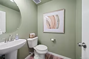 796 N Carrie Ct, Watkins, CO 80137 - Photo 7