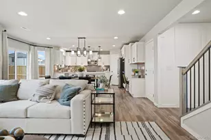796 N Carrie Ct, Watkins, CO 80137 - Photo 9