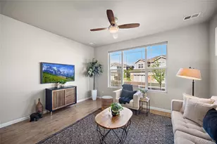 1758 S Buchanan Cir, Aurora, CO 80018 - Photo 7