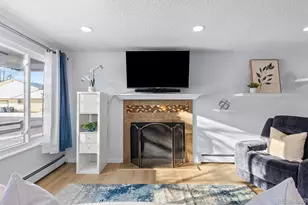 13 Nome Way, Aurora, CO 80012 - Photo 3