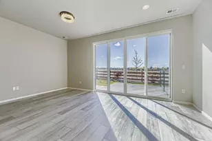 107 S Edge Cliff St, Castle Rock, CO 80104 - Photo 13