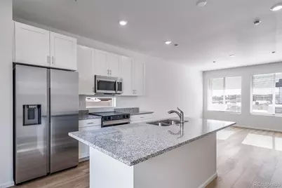 46573 Sunflower Lane, Bennett, CO 80102 - Photo 11