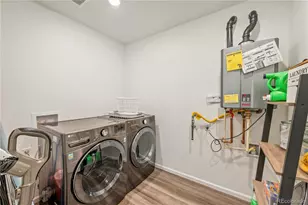 20941 E 60th Ave, Aurora, CO 80019 - Photo 23