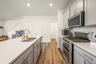 20941 E 60th Avenue, Aurora, CO 80019 - Photo 9