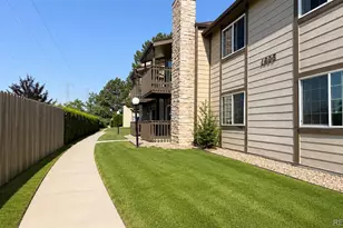 1895 S Pitkin St, Aurora, CO 80017 - Photo 1
