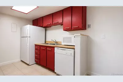 1895 S Pitkin Street #B, Aurora, CO 80017 - Photo 5