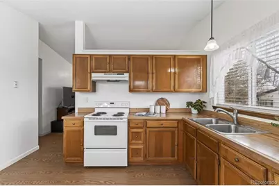 18231 E Crestline Circle, Centennial, CO 80015 - Photo 11