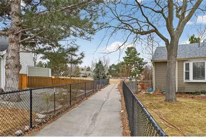 18231 E Crestline Circle, Centennial, CO 80015 - Photo 31