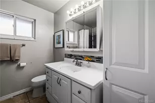 2951 S Downing St, Englewood, CO 80113 - Photo 25