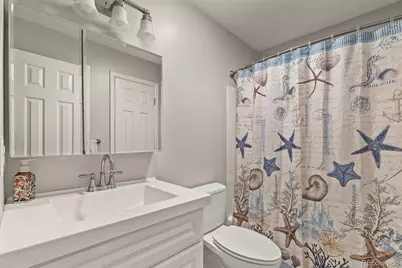 19570 E Batavia Drive, Aurora, CO 80011 - Photo 23