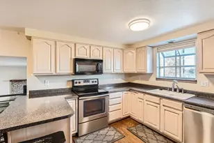 17829 E Belleview Pl, Aurora, CO 80015 - Photo 5