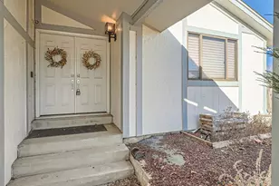 17829 E Belleview Pl, Aurora, CO 80015 - Photo 3
