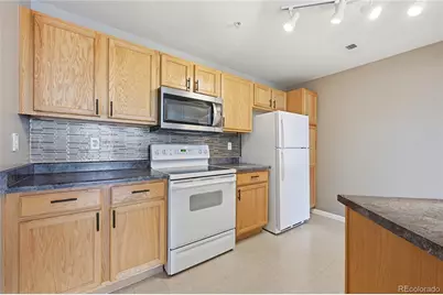 5755 N Genoa Way #14-303, Aurora, CO 80019 - Photo 25
