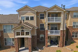 5755 N Genoa Way, Aurora, CO 80019 - Photo 1