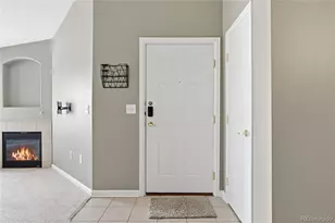 5755 N Genoa Way, Aurora, CO 80019 - Photo 13