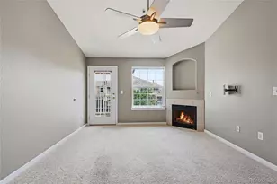 5755 N Genoa Way, Aurora, CO 80019 - Photo 17