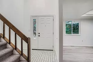 2052 S Worchester Way, Aurora, CO 80014 - Photo 5