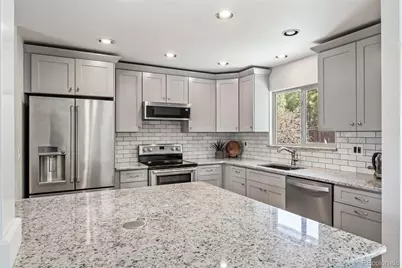5585 Escondidp, Colorado Springs, CO 80918 - Photo 7
