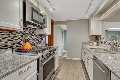 1109 Harrison Street, Denver, CO 80206 - Photo 15