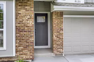 8135 S Syracuse St, Centennial, CO 80112 - Photo 3