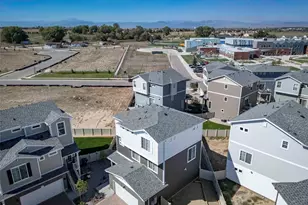 618 Wagon Wheel Wy, Bennett, CO 80102 - Photo 45