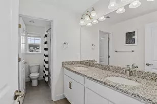 11697 Olathe St, Commerce City, CO 80022 - Photo 37