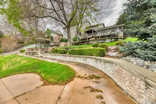 28 S McIntyre Way, Golden, CO 80401 - Photo 3