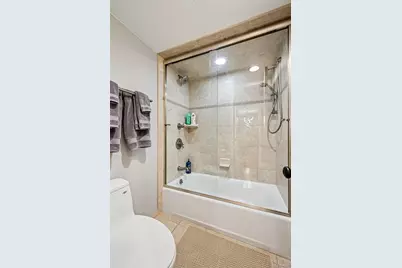1777 Larimer Street #1909, Denver, CO 80202 - Photo 9