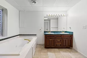 4215 S Ireland Ct, Aurora, CO 80013 - Photo 25