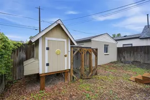 4448 Logan St, Denver, CO 80216 - Photo 39