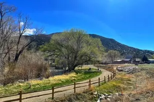 205 Two Rivers Rd, Salida, CO 81201 - Photo 3