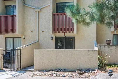 1060 S Parker Road #9, Denver, CO 80231 - Photo 15