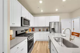 18059 French Creek Ave, Parker, CO 80134 - Photo 9