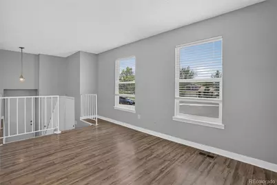 19743 E Oxford Drive, Aurora, CO 80013 - Photo 7