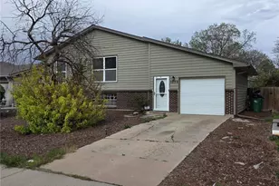 1036 Mobile St, Aurora, CO 80011 - Photo 23