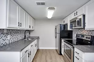 1960 S Xanadu Way, Aurora, CO 80014 - Photo 1