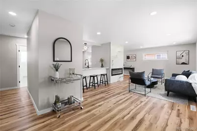 3541 N Monaco Parkway, Denver, CO 80207 - Photo 3