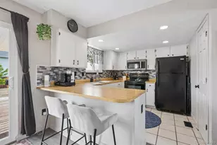 17495 E Chenango Dr, Aurora, CO 80015 - Photo 9