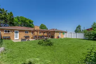 17450 E 14th Dr, Aurora, CO 80011 - Photo 23