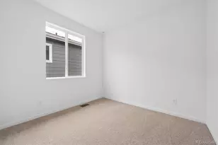 24121 E 30th Pl, Aurora, CO 80019 - Photo 13
