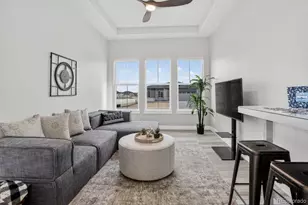 8823 S Quemoy Ct, Aurora, CO 80016 - Photo 9