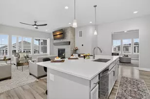 8823 S Quemoy Ct, Aurora, CO 80016 - Photo 19