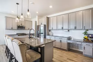 8078 S Yantley Ct, Aurora, CO 80016 - Photo 9