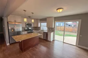 895 S Garrison St, Lakewood, CO 80226 - Photo 9